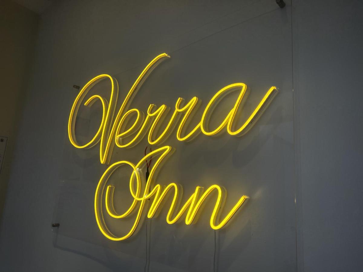 Verra Inn 따가이따이 외부 사진